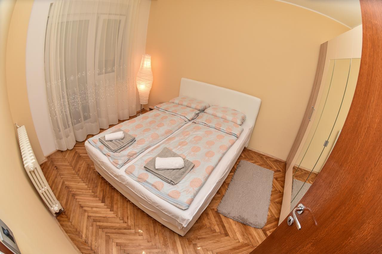 Chimney Modern Apartment Novi Sad Luaran gambar